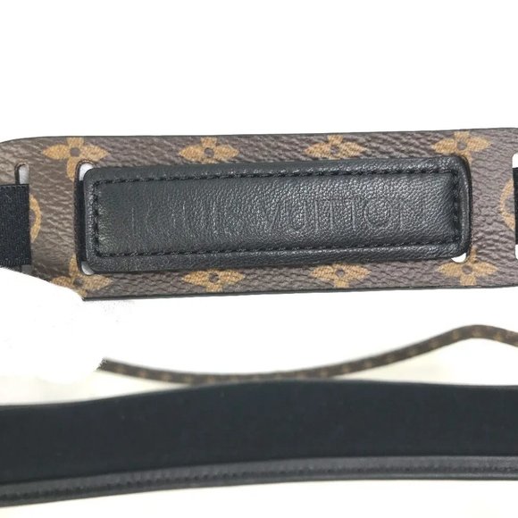 AUTHENTICITY GUARANTEED LOUIS VUITTON Monogram Viger LV Shield - Picture 6 of 7